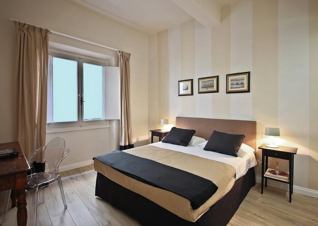 Apartments Florence Borgo Dei Greci Bagian luar foto